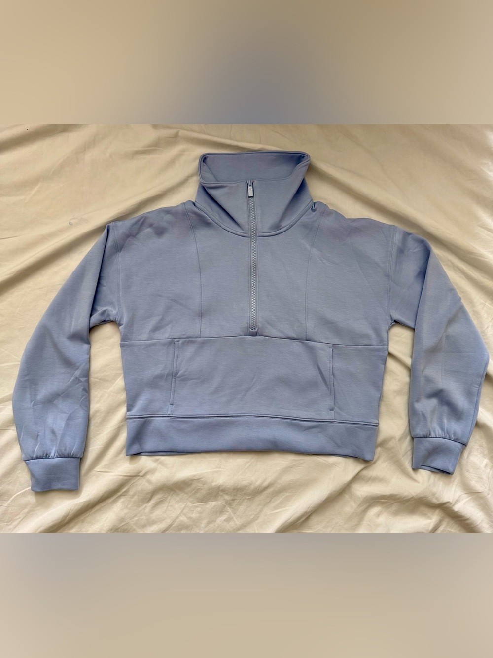 TravisMathew SkyLoft 1/2 zip crop pullover